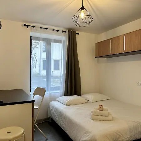 Le Bangkok - 8 Personnes - 4 Et 4 Sdb & Wc *